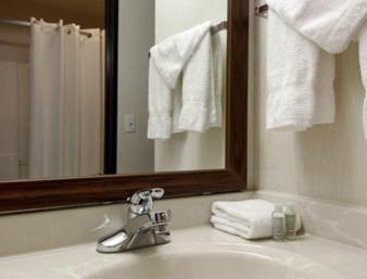 Double Room with Bath Tub - Mobility Accessible/Non-Smoking interior